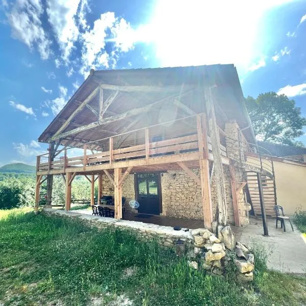 Brasserie des Paloufettes - Gîte classé 3 étoiles, hotel v destinaci Le Mas-dʼAzil