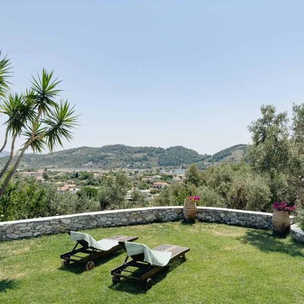 Villa Philosophia -Sophia, hotel in Skiathos Town
