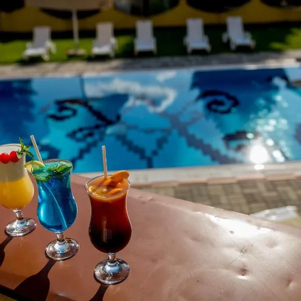 Aphrodite Hotel, hotel v Zalakarose