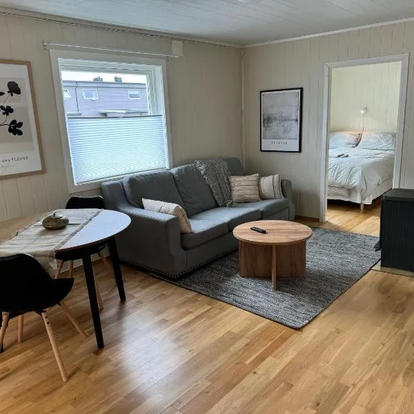 트롬쇠에 위치한 호텔 WALO APARTMENTS TROMSDALEN - Close to cable car and Arctic Cathedral, 10 min by bus to city centre, Free parking