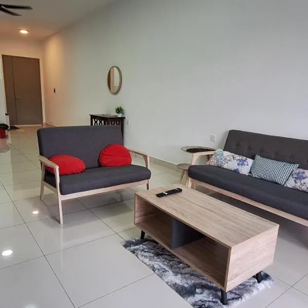 Tn'J Homestay Condominium Kinarut, Papar, hotel v destinaci Papar