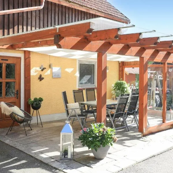 Gorgeous Home In Waldthurn With Wifi, Hotel in Waldthurn