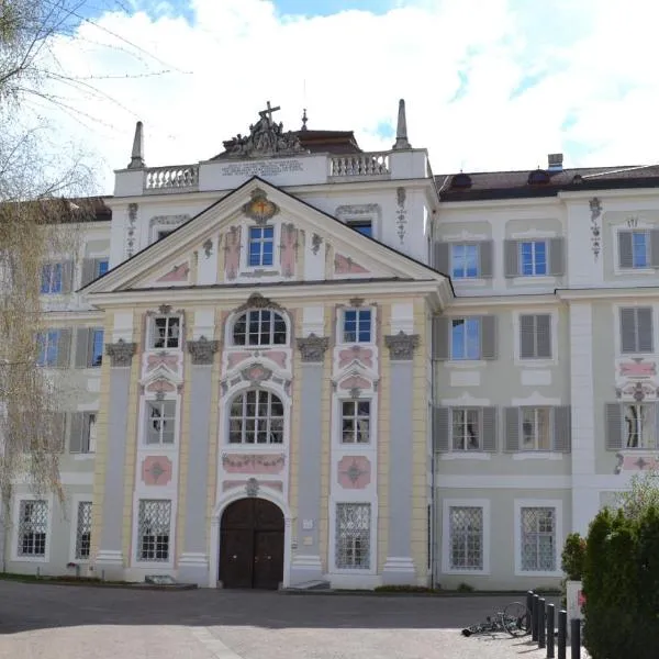 Priesterseminar Brixen, hotel a Bressanone
