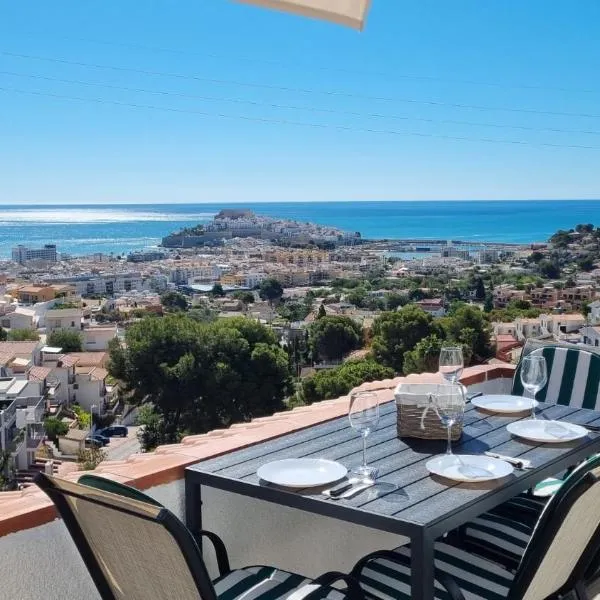 Casa Sara - sea view, hotel a Peníscola