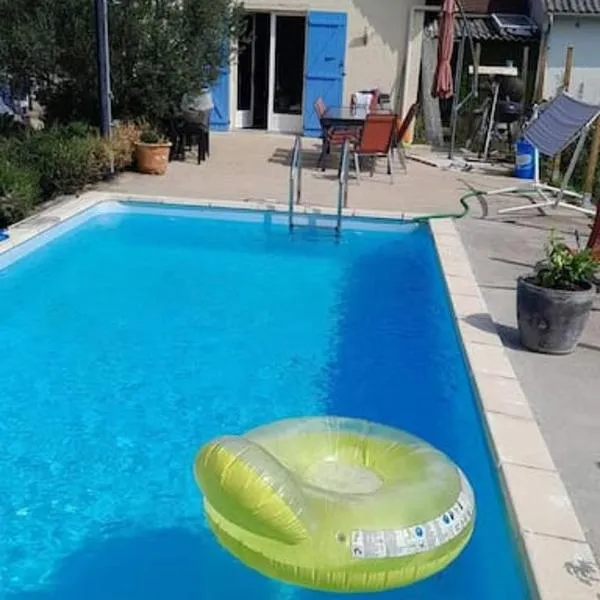 Maison a côté du pal, hotel in Saligny-sur-Roudon