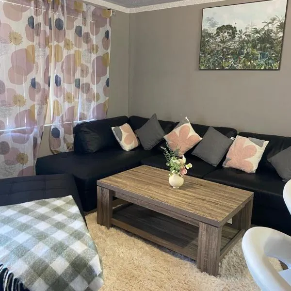 Masood Family Getaway Steps from CBD attractions, hotel v destinaci Bunbury