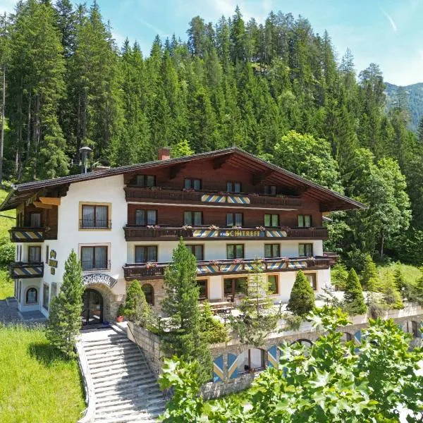 Sporthotel Flachauwinkl, hotel ve Flachau
