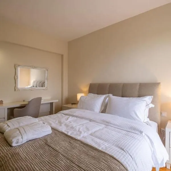 Villa Elisa 6ppl Poseidon Temple View Sounio, hotel u gradu Sunijo