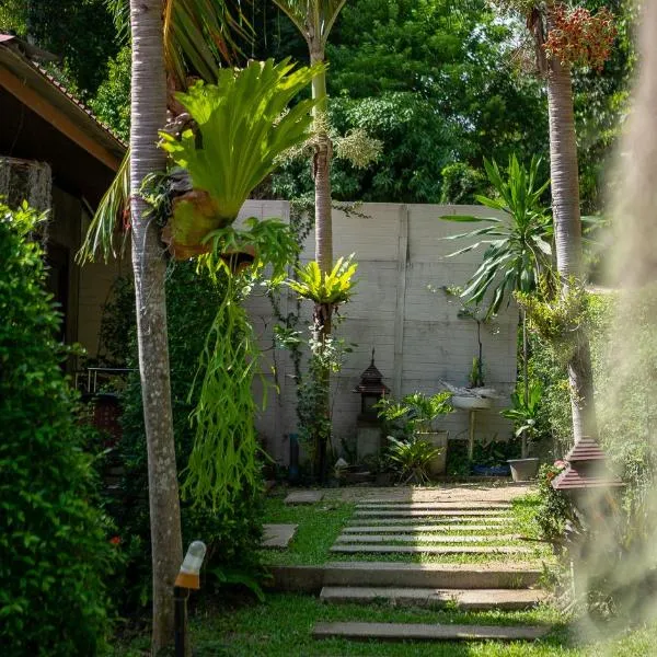 Good Mood Resort, hotel in Ko Lipe