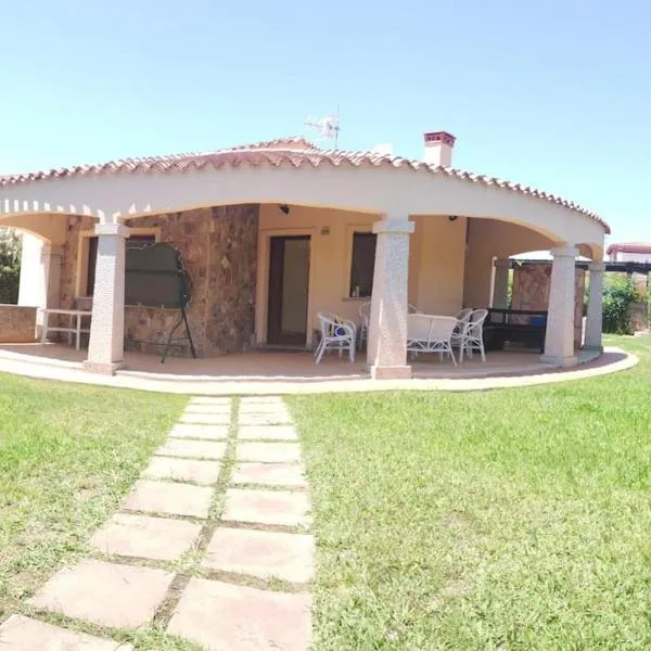 Villa Malugi Oasi Esclusiva a Costa Rei, hotel i Costa Rei