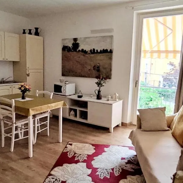 La Casa Gialla, hotel in Rovereto