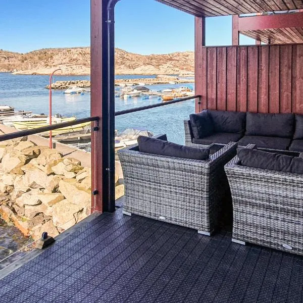 Korshavn Ferieleilighet Nr 203, hotel in Korshamn