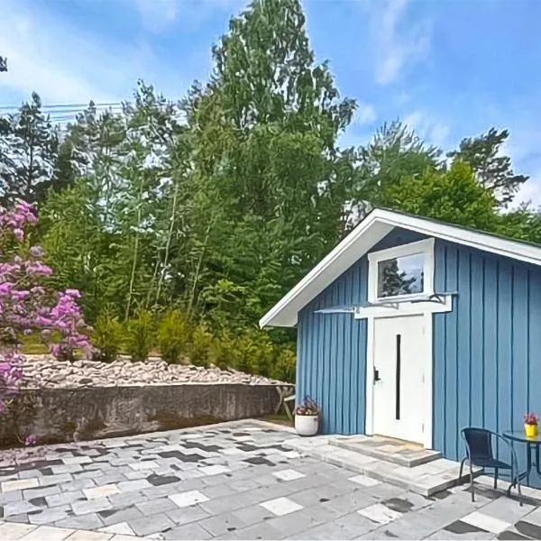 Stunning Home In Uddevalla With Kitchen, hotel in Uddevalla