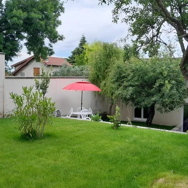 LE LAURIER BLANC, hotel a Yerres