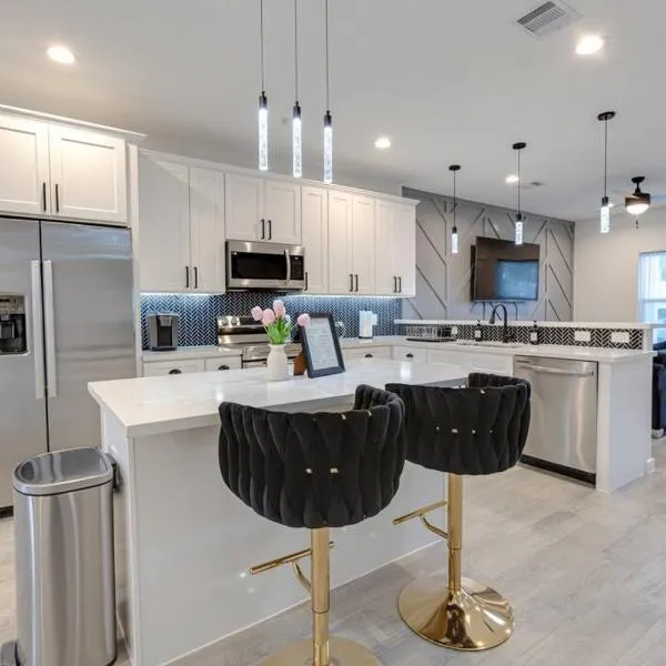 Lé Luxe Maison -3BR 2 BA- Medical Center and Downtown HTX, hôtel à Houston