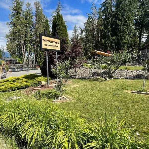 The Valley View Cabins and Event Center, hotel in Creston