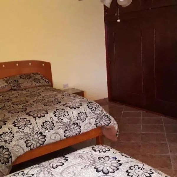 Apartamento División del Norte Planta Alta, hotel in Matamoros