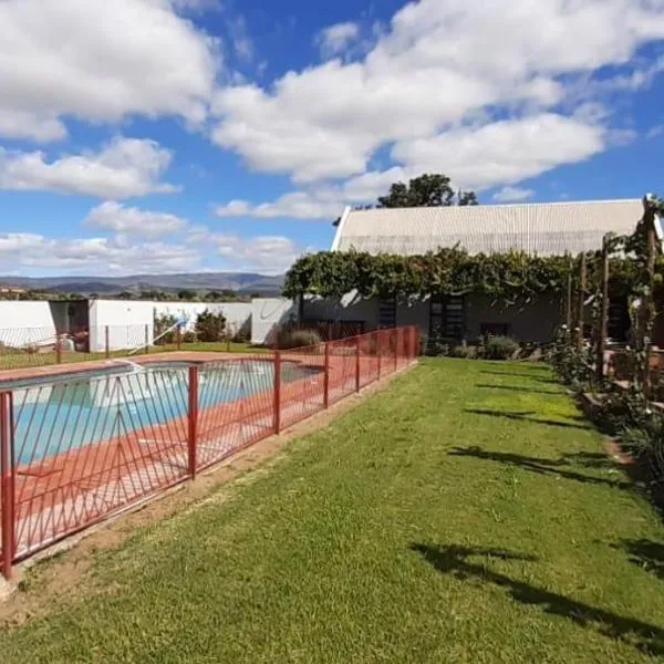 Farmhouse Guestrooms, hotel v destinaci Calitzdorp