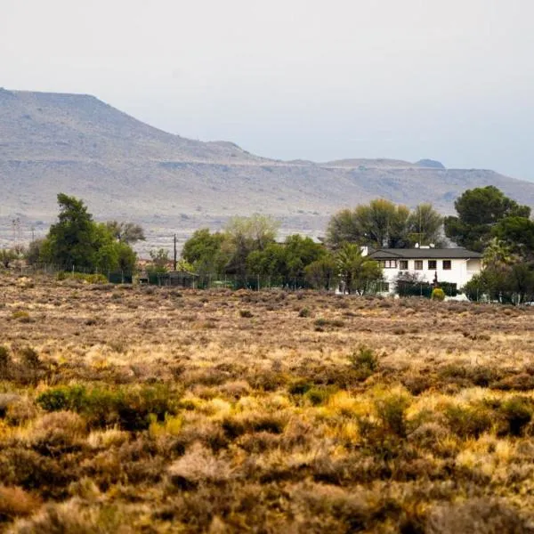 Dellville Country House & Cottages, hotel en Carnarvon