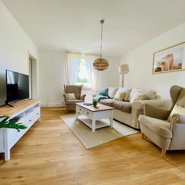 Ferienwohnung Straußenblick Erdgeschoss - keine Monteure, хотел в Бад Фалингбостел