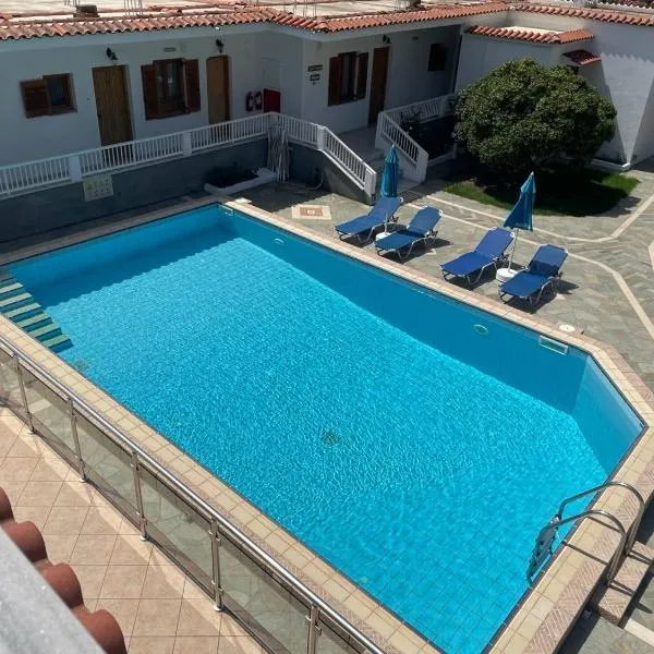 Adult Only - Hotel Suzanna, hotel en Achladies