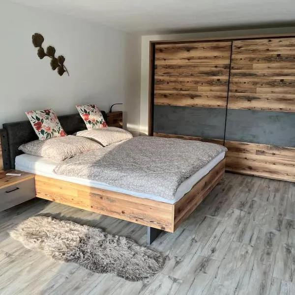 Útulný nový byt 1 km od Kristýny, hotel v Hrádku nad Nisou