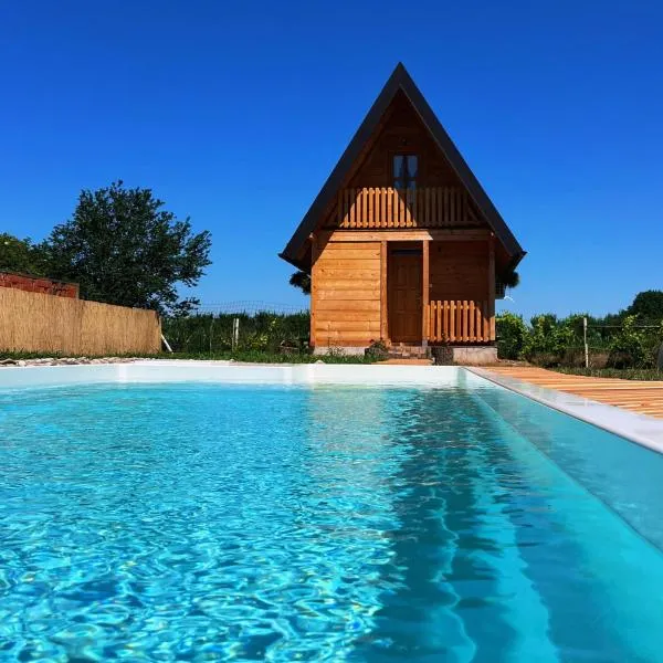 Kućica naša bajka, hotel a Kupinovo