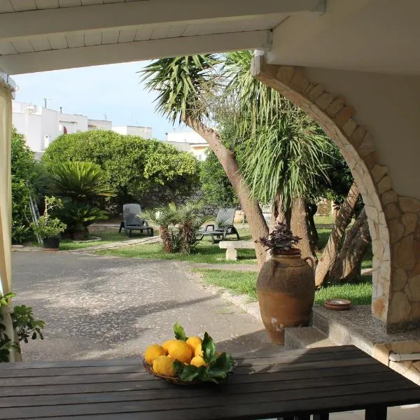 TERRA DI MARE LOC. TURISTICA, hotel v destinaci Vignacastrisi