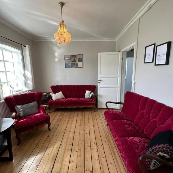 Helluland Guesthouse, hótel á Sauðárkróki