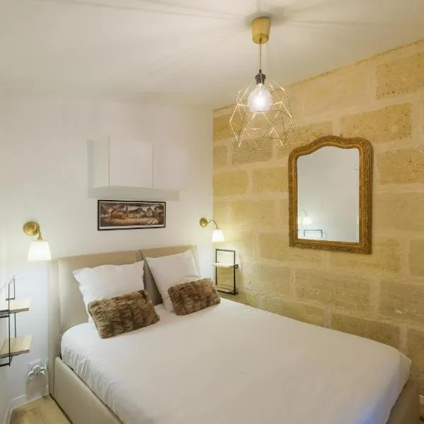 Les Suites d'Aliénor, Suite Cosy – hotel w mieście Pessac