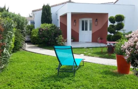 Chambres d'Hôtes Aube de Lune, hotel v destinácii Saint-Palais-sur-Mer