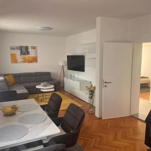 Appartement Nada, hotel v destinácii Bosanski Brod