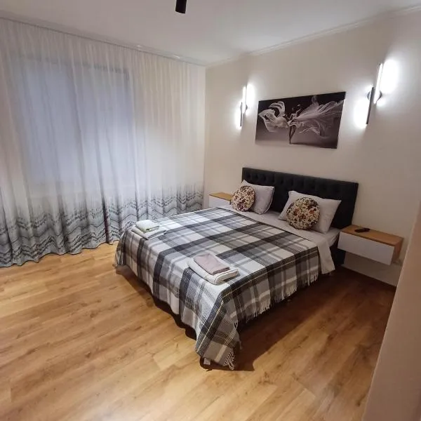 Apartament Lux, khách sạn ở Chişinău