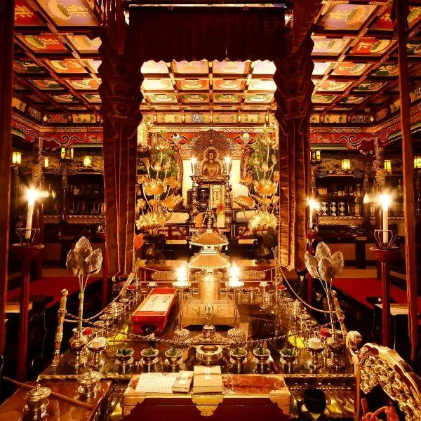 Koyasan Shukubo Fugenin, hotel en Koyasan