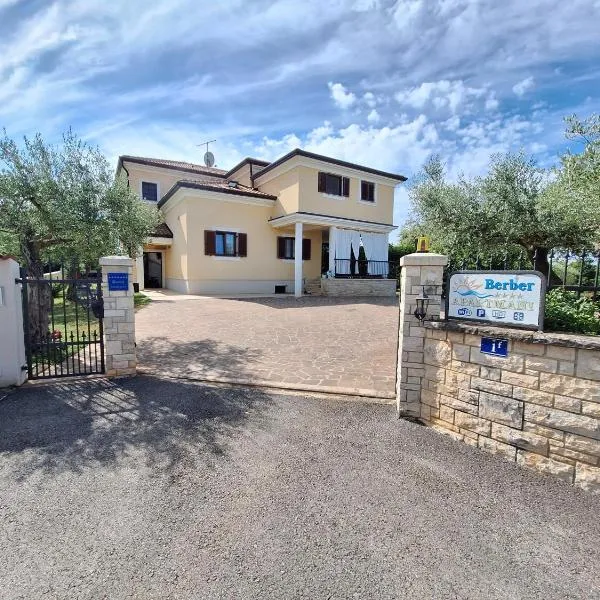 Apartmani Berber, ξενοδοχείο σε Babići