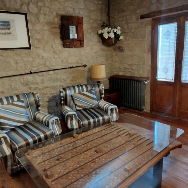 El Desván del Campanero, hotel v destinaci Murillo de Gállego