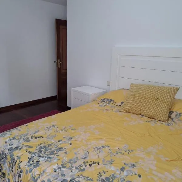 Astilbe home, hotel in Noya