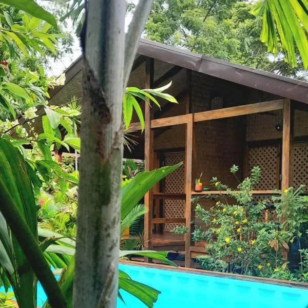 At Home, hotel v destinaci Puerto Princesa