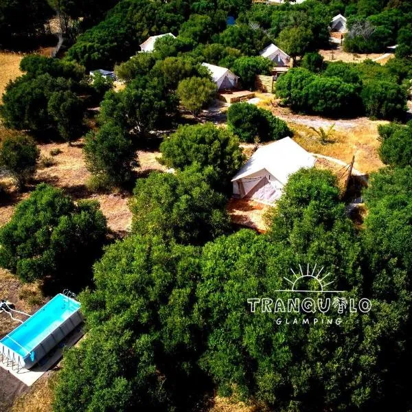 Tranquilo Glamping, hotel v destinaci Hozanejos