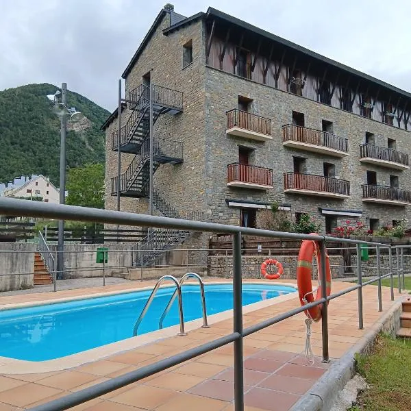 Apartamento Pico de Alba - Jacetanía, hotel v destinaci Villanúa