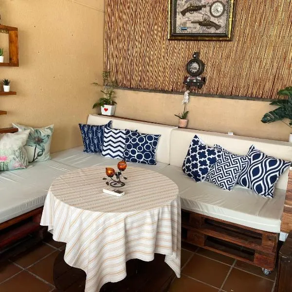 Piso completamente equipado en el centro de Benabarre, hotel v destinaci Benabarre