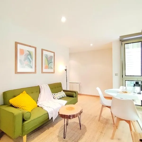 Viveiro Centro con parking, hotel in Viveiro
