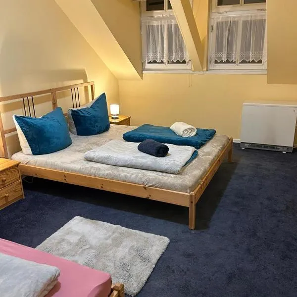Prázdninový byt v podkroví, hotel v destinaci Jáchymov