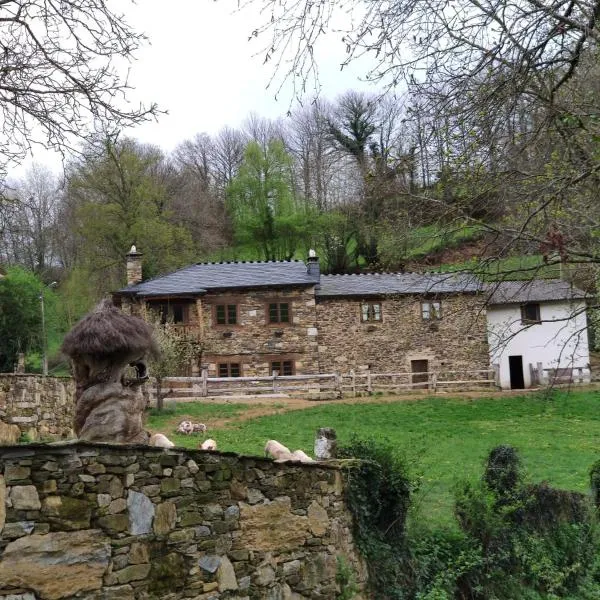 Casas Eladio-Doncos, hotel in Torés