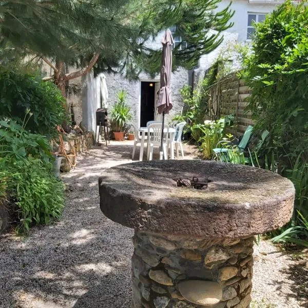 Casa Rustica, hotel v destinaci Arganil