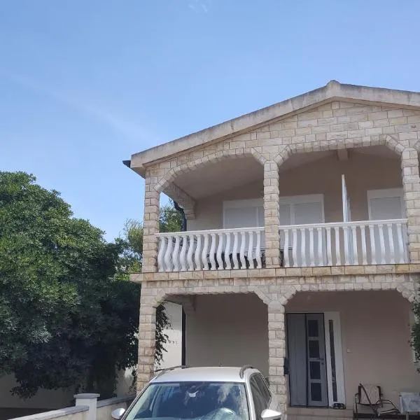 Apartman Vir, hotel vo Viry