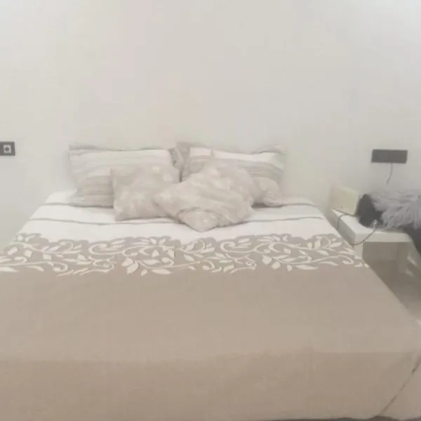 Duplex Dar Bouaaza, hotel v destinaci Casablanca