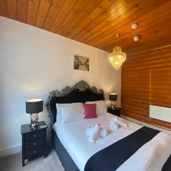 Kaoglen Warren - Pet friendly - Hot Tub - Cairngorms, hotel v destinaci Blairgowrie