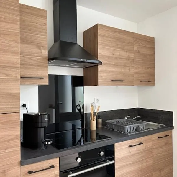 Studio des Combes, hotel v destinaci Le Creusot