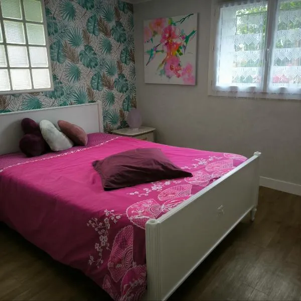 Chez nous chez vous, hotel in Vaires-sur-Marne